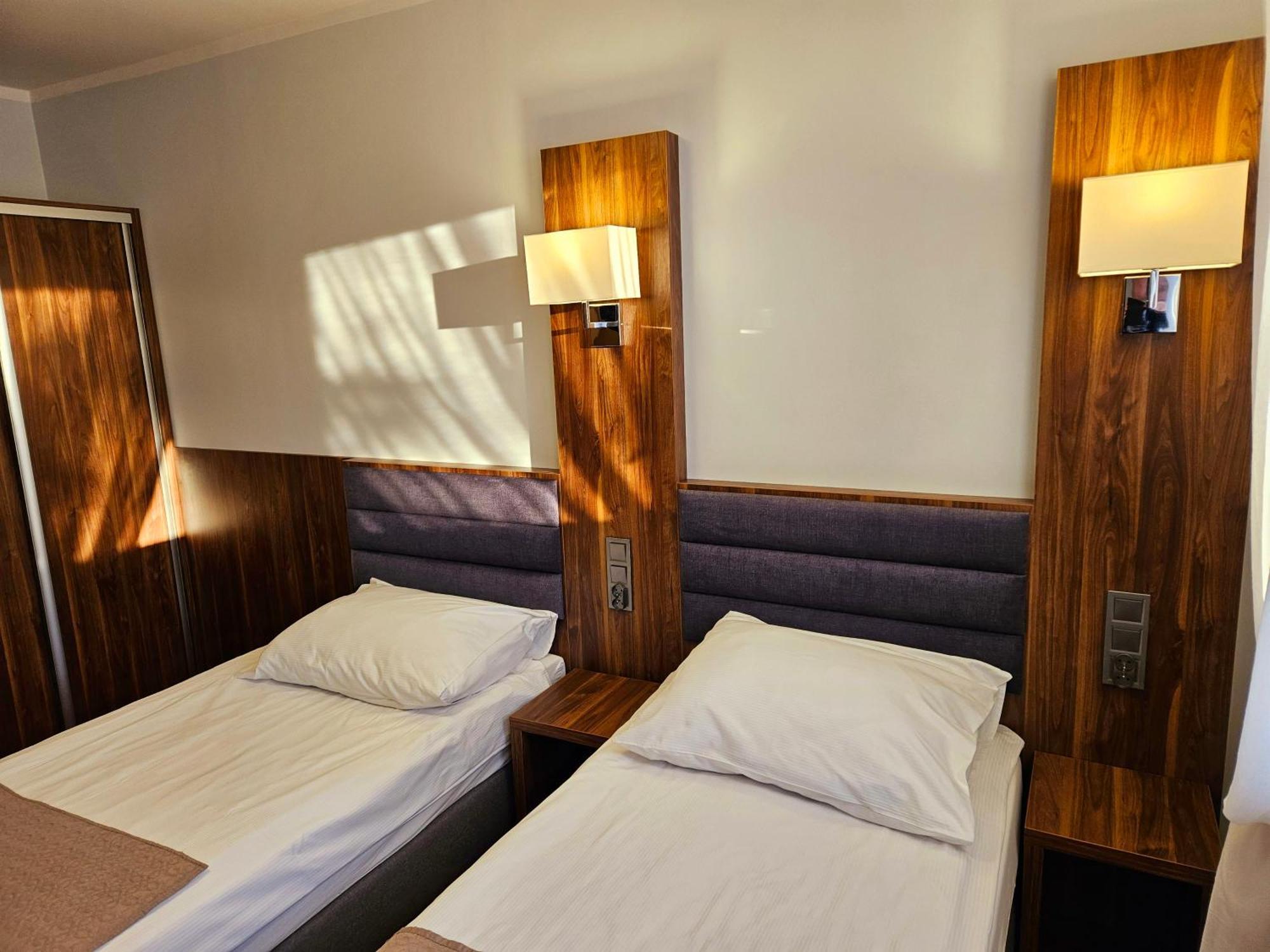 Hotel Hawana Bydgoszcz Esterno foto